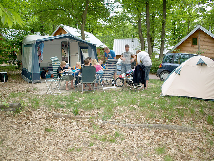 Camping Huttopia Versailles