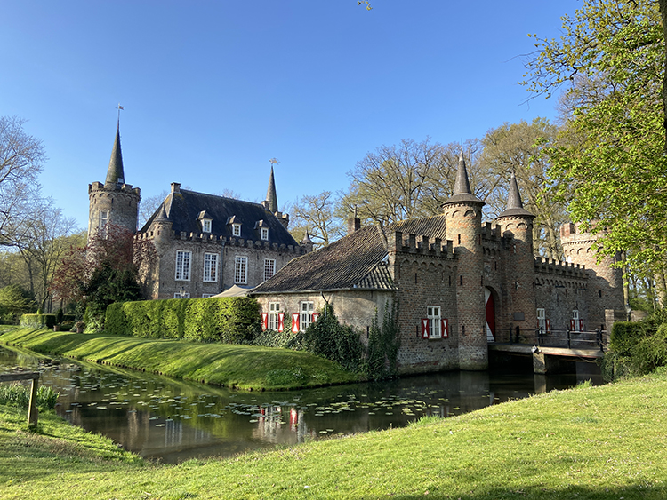 Sint Oedenrode kasteel